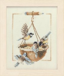 PN-0007976 Набор для вышивания LANARTE "Feeding Dish With Birds"